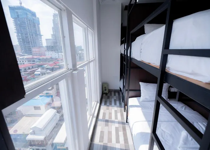 Dormitory Room Mixed